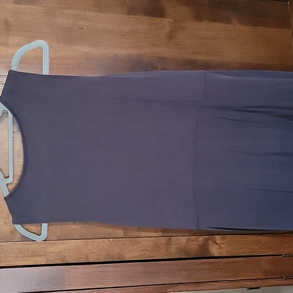 Dress - Picture 3 of 5